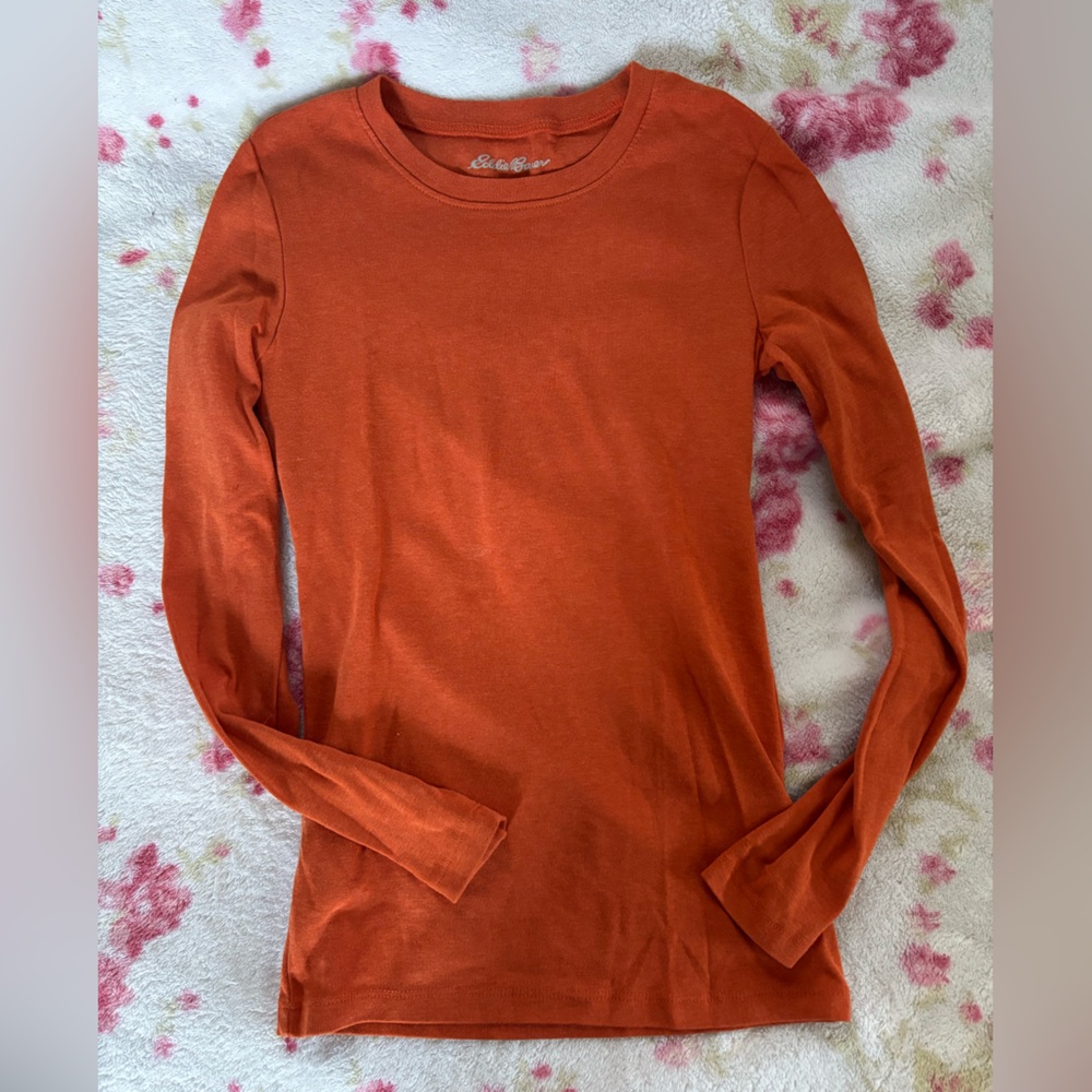 Eddie Bauer cotton long sleeve fitted shirt
Size XS